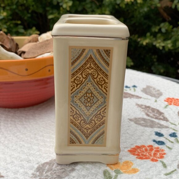 Vtg Toothbrush/Makeup Brush/Lip or Eyeliner Holder - Picture 4 of 11